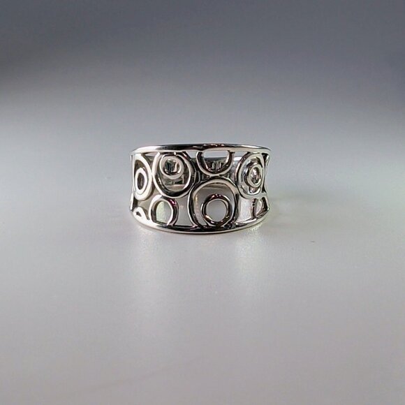 Sterling Silver Openwork Circle Design Band Ring Size 8.75 - Picture 2 of 10